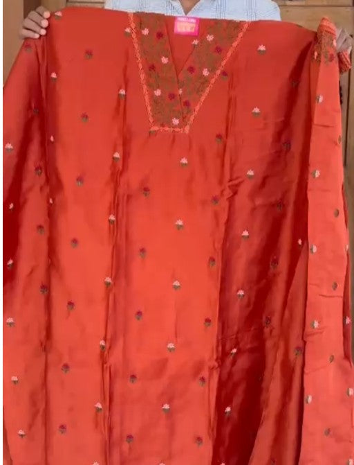 Floral Embroidered Mull Chanderi Churidar Material
